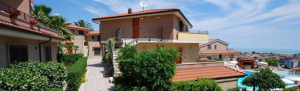 Residence Il Borgo Tortoreto Extérieur photo