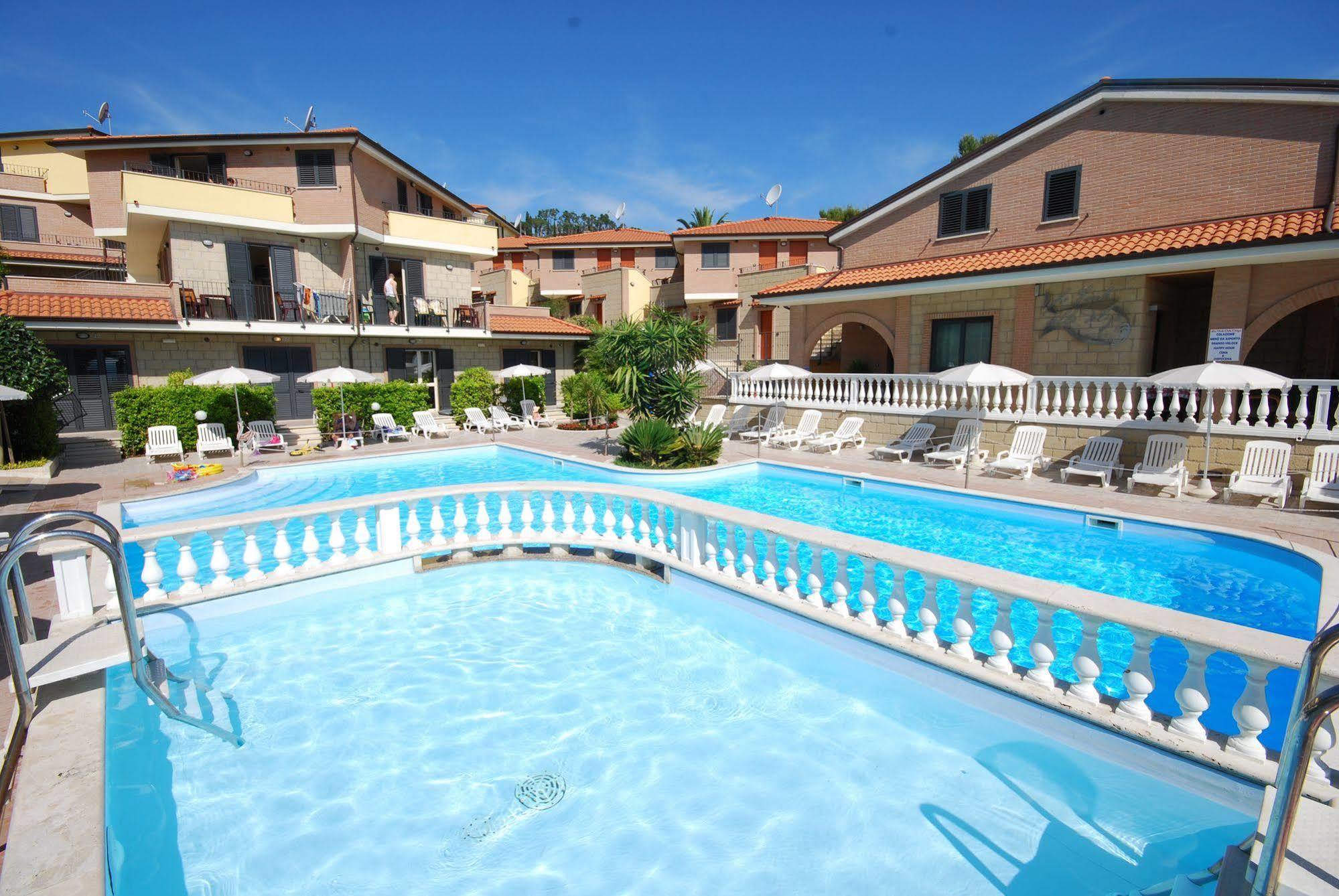Residence Il Borgo Tortoreto Extérieur photo